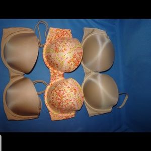 Lot of 3 Victoria's Secret Bra 34C
